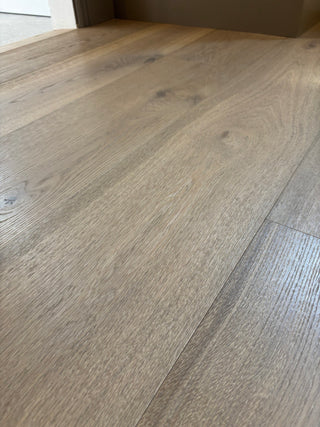 BON4523 European Engineered Oak