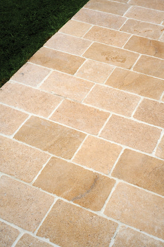 Buscot Tumbled & Etched Limestone