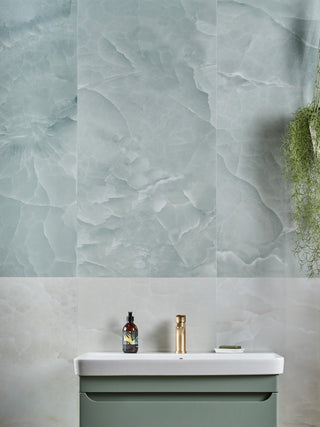 Illusion Whisper Onyx Lagoon