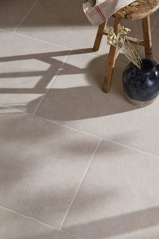 Wychwood Claire Porcelain
